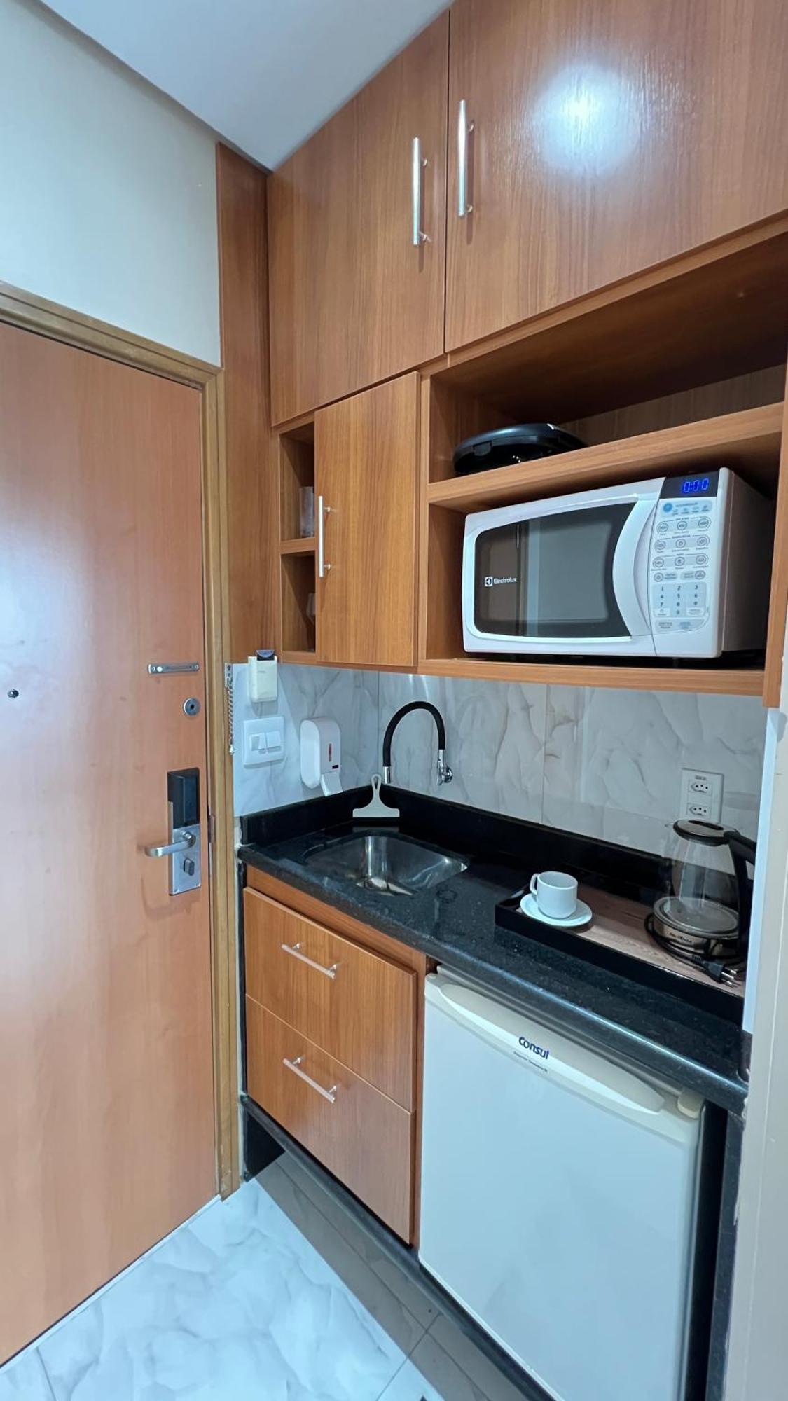 Flat No Condominio Do Edificio Tropical Executive E Residence Com Vista Para O Rio 马瑙斯 外观 照片